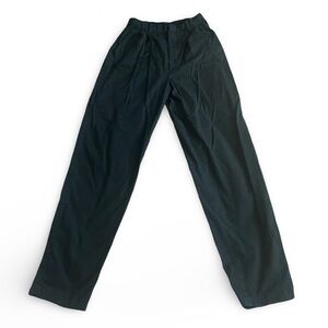 GAP High Rise Pleated Tapered Soft Black Khakis Pants Black EUC Size 6 Tall Fall